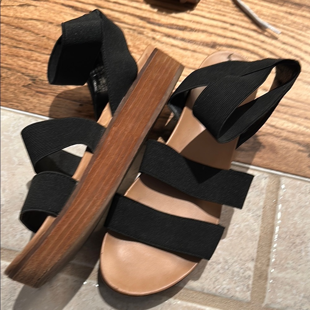 Women's Black Strappy Sandals